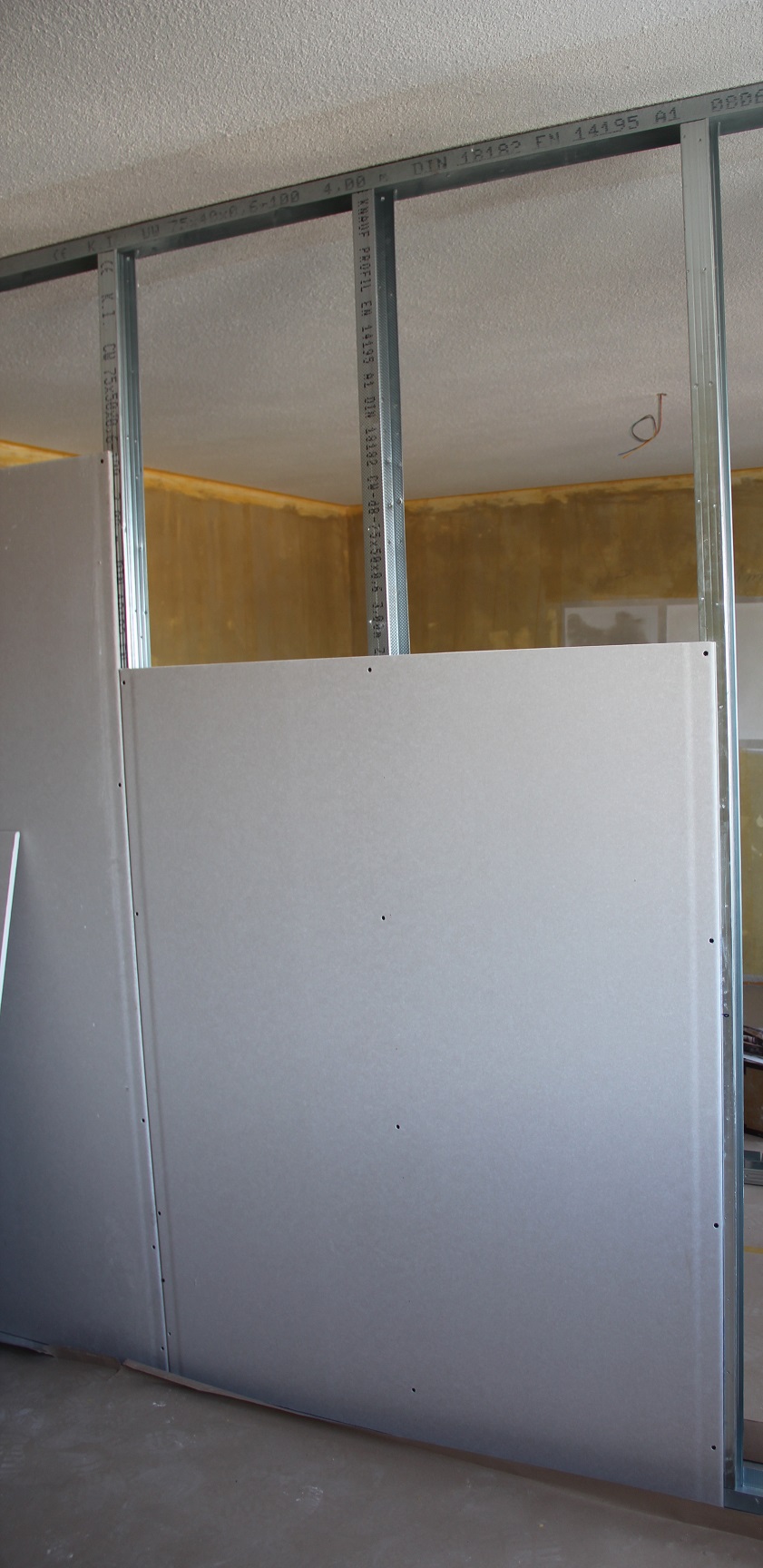 Trockenbau — Gipsplatten, Trennwände, abgehängte Decken